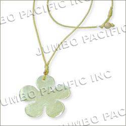 capiz necklace